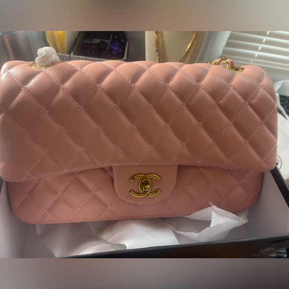 Pink C Quilted Bag ๐ - Picture 11 of 11